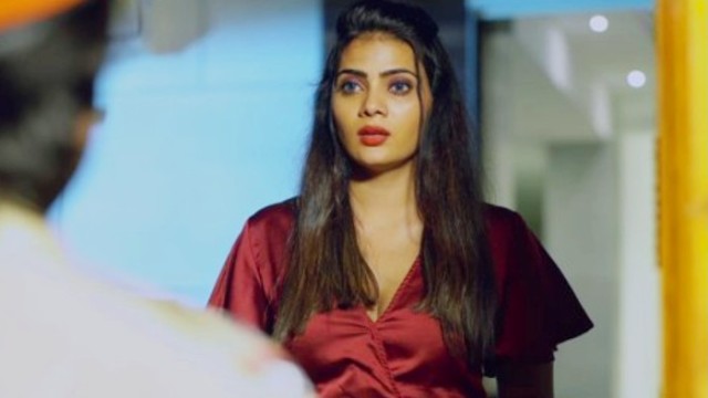 Chaalbaaz (2024) S01 E03 Aahaflix Hindi Hot Web Series